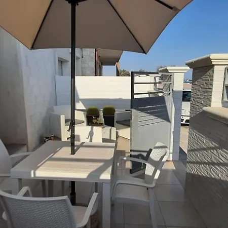 Il Sole E L'azzurro 펜션 마리나 디 리차노